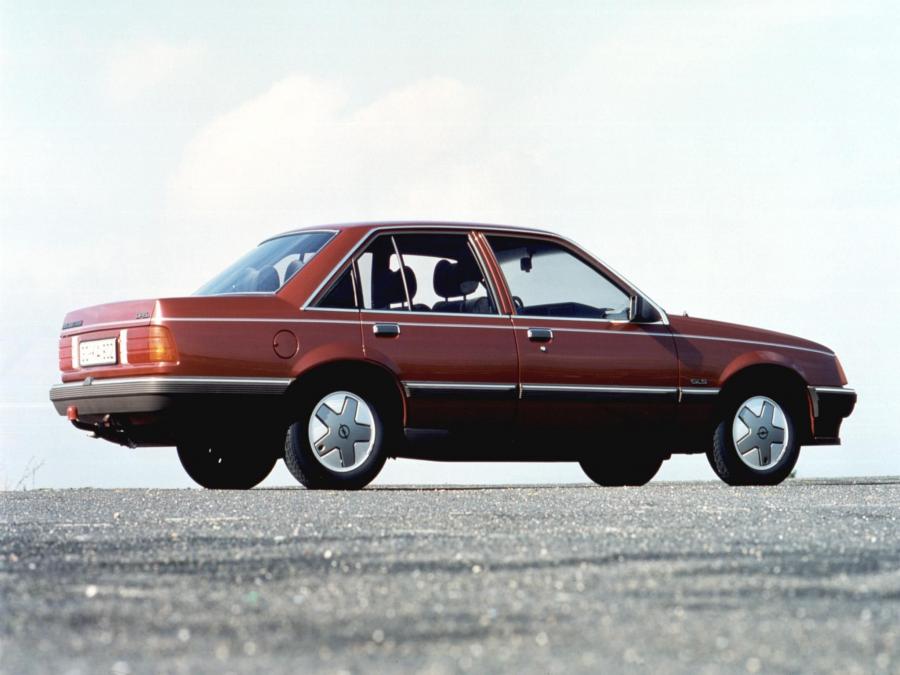  Opel Rekord Diesel 1983 года  (фото 2 из 6)